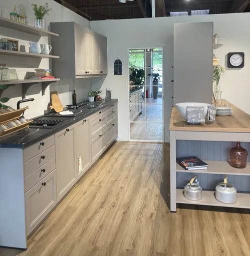 Landhausküche - Ausstellungsstück in Dillingen Koje 16